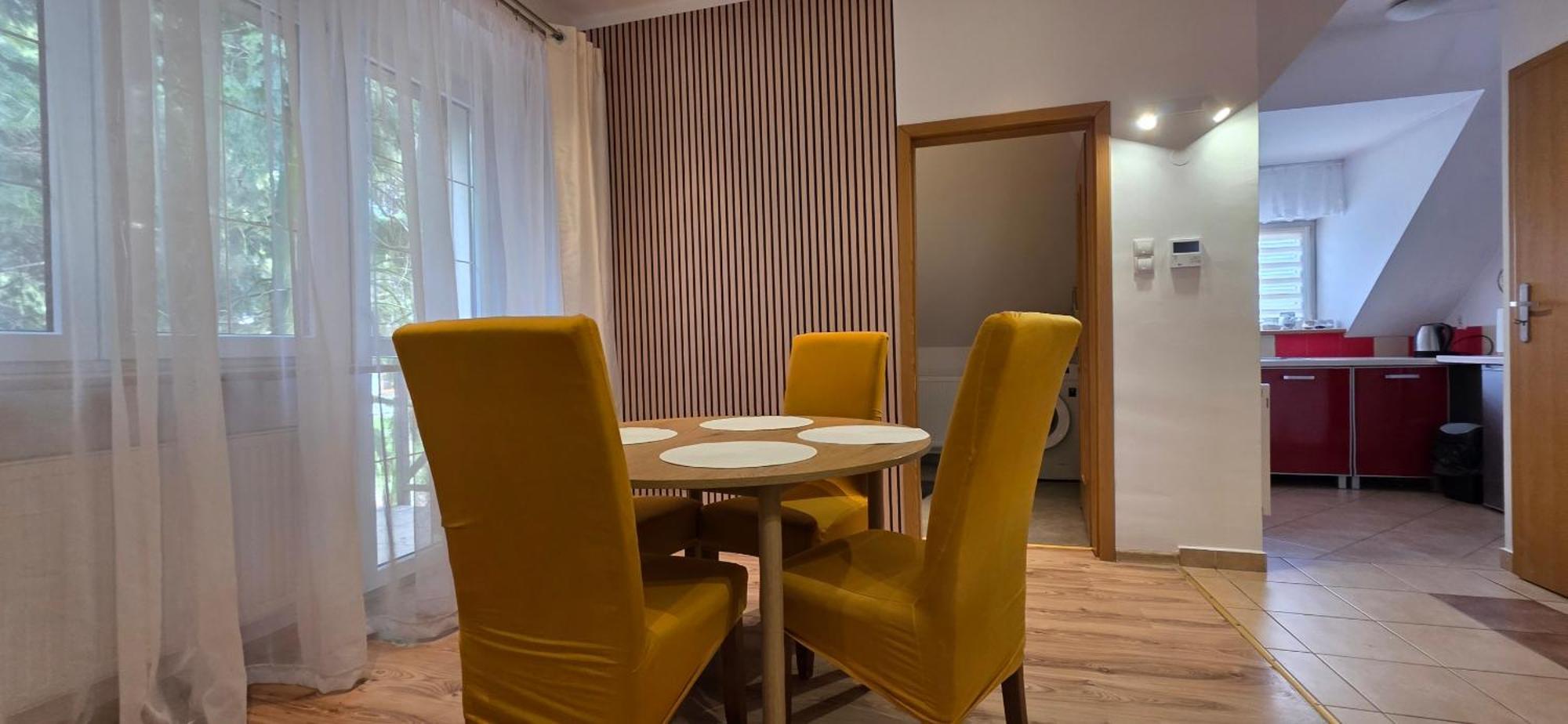 Cudowny Zakatek Z Ogrodem I Basenem Apartment Bukwica  Екстериор снимка