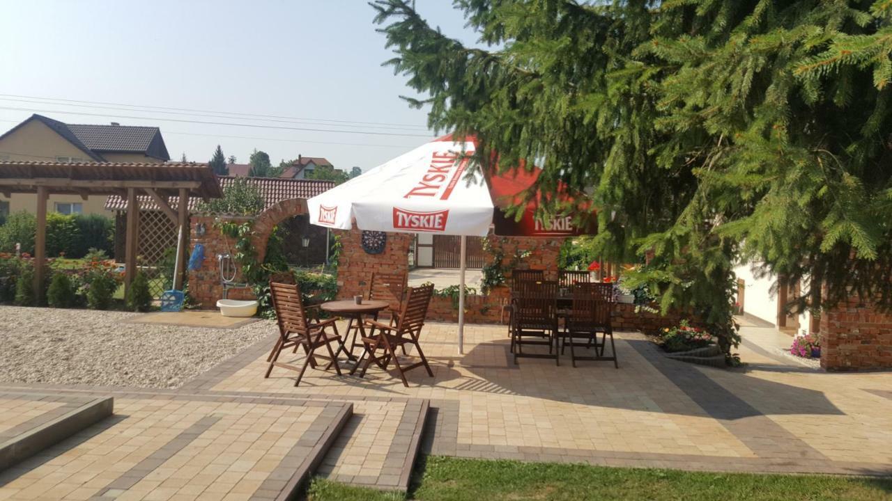 Cudowny Zakatek Z Ogrodem I Basenem Apartment Bukwica  Екстериор снимка